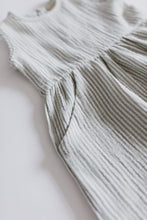 Load image into Gallery viewer, Kids Sleeveless Double Gauze Dress
