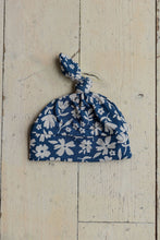 Load image into Gallery viewer, Knotted Infant Hat
