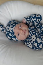 Load image into Gallery viewer, Knotted Infant Hat
