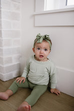 Load image into Gallery viewer, Kids Leggings
