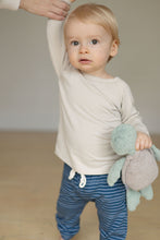 Load image into Gallery viewer, Kids Fitted Raglan Longsleeve Shirt
