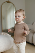 Load image into Gallery viewer, Kids Fitted Raglan Longsleeve Shirt
